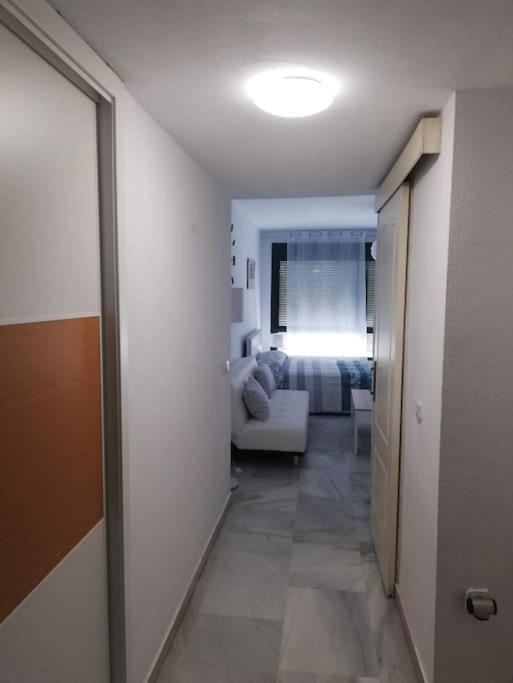 Estudio Cosmopolita Marbella Luaran gambar